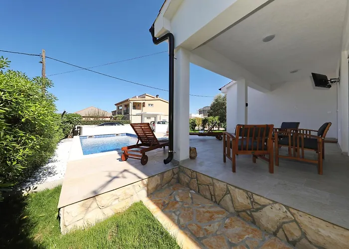 Holiday home Jandro *