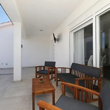 Jandro Hébergement de vacances Vir
